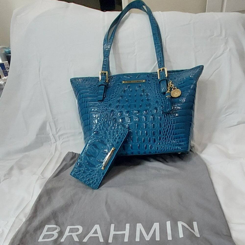 SET –  Brahmin Medium Asher Melbourne TEAL Color Tote and Ady Wallet